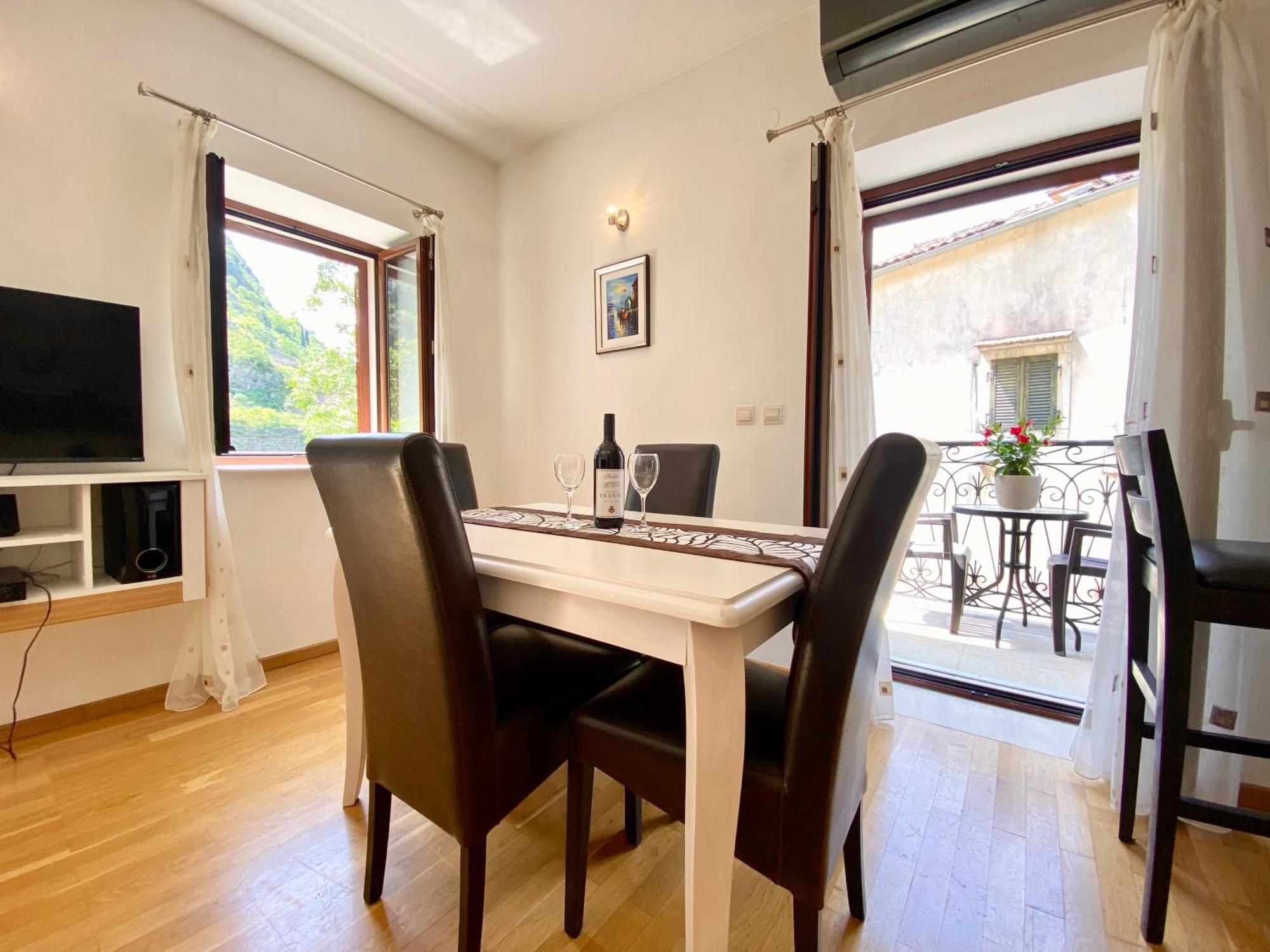 Fiumera Kotor Apartment Extérieur photo