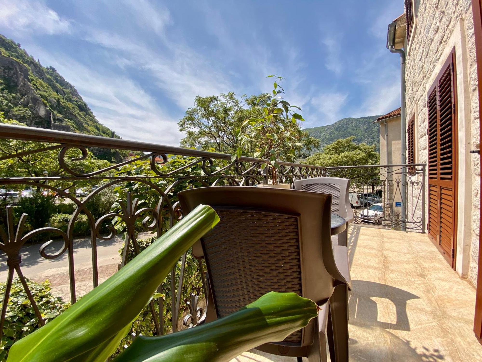 Fiumera Kotor Apartment Extérieur photo