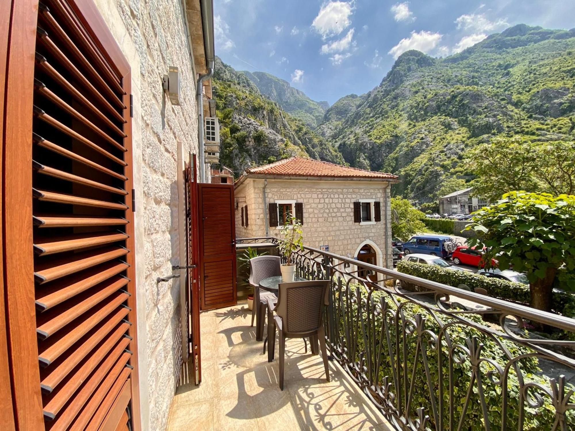 Fiumera Kotor Apartment Extérieur photo